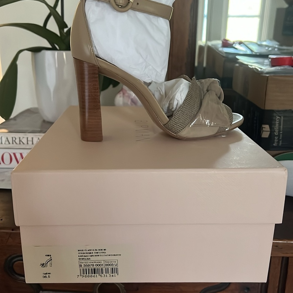 NWT Maxi Clarita Block 90 Semolina